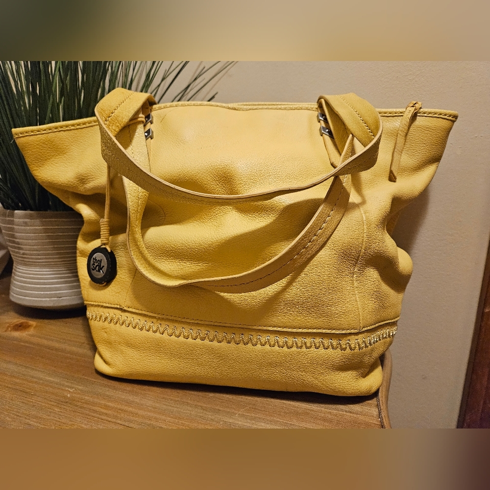 The Sak Purse